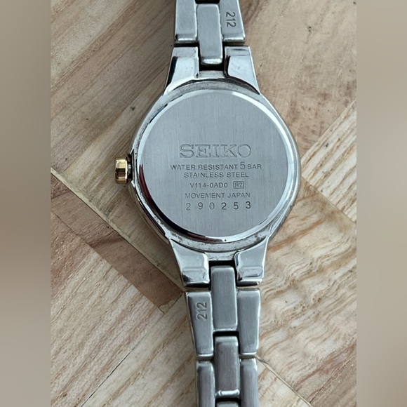 Seiko Solar Ladies Watch Two Tone Bracelet Round White Dial - Picture 11 of 15